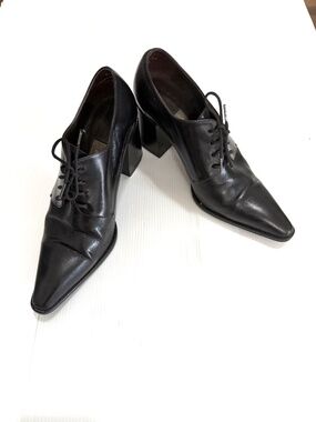 Vintage Y2K Bally Pointed Toe Oxford Block Heels Black Leather 90s Goth Size 5